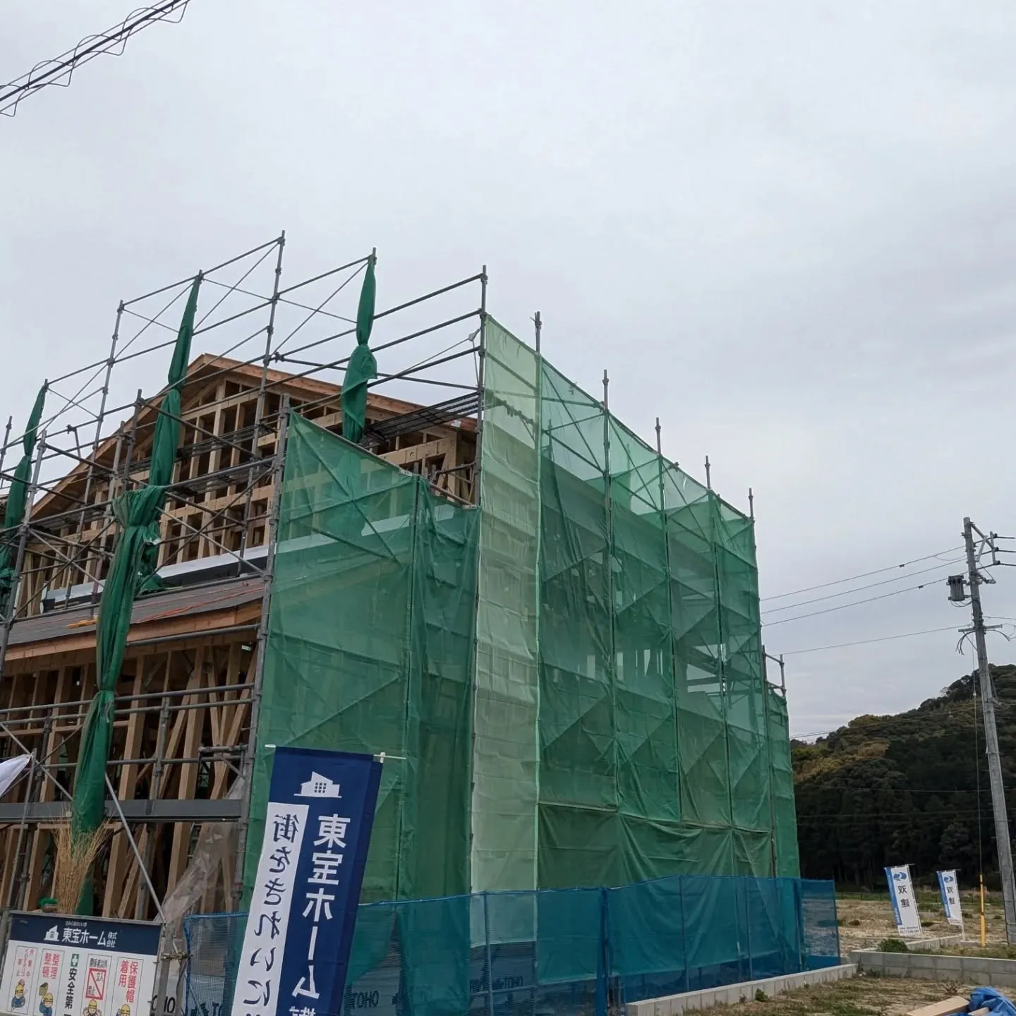 今週は門司洋瓦の下請けで東宝ホームで糸島市にお邪魔しています...