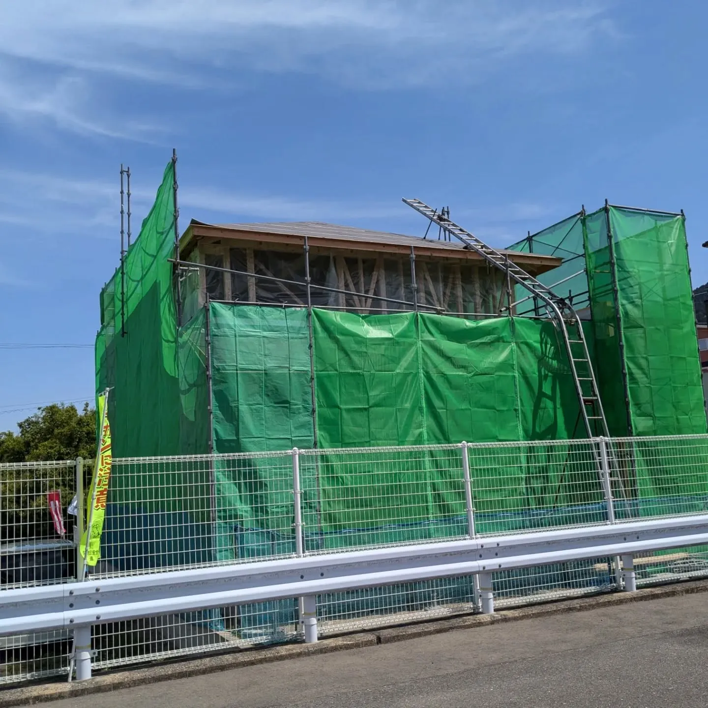 今週は門司（もんじ）さんの下請けで東宝ホーム､太宰府の現場で...