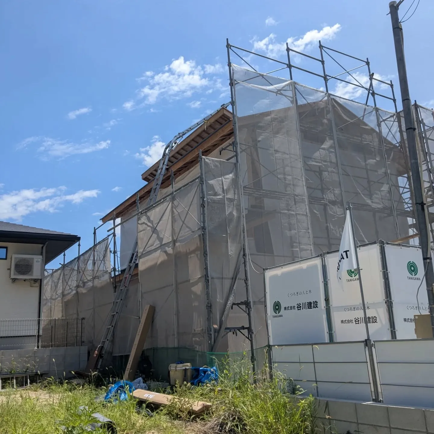 お盆明けから門司（もんじ）さんの下請けで谷川福岡２連棟で東区...